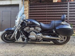 2004 Harley-Davidson V-Rod, чёрный, 1200000 рублей, вид 1