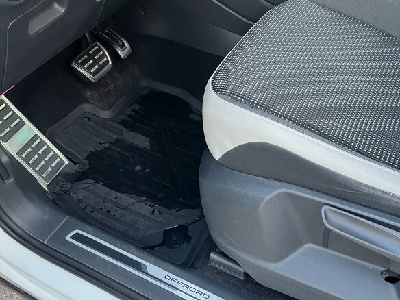 2019 Volkswagen Tiguan II, белый, 2600000 рублей - вид 8