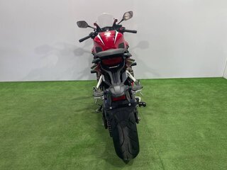 2020 Honda CBR 650R, красный, 800000 рублей, вид 3