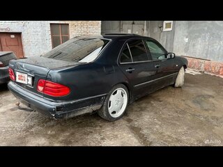 1996 Mercedes-Benz E-Класс 230 II (W210, S210), фиолетовый, 450000 рублей, вид 3
