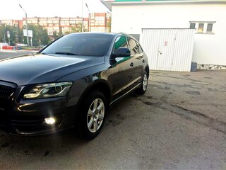 2010 Audi Q5 I (8R), серый, 1650000 рублей, вид 2