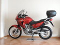 2001 Honda XL650V Transalp, красный