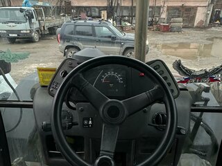 2021 UMG TLB935, красный, 5555555 рублей, вид 5