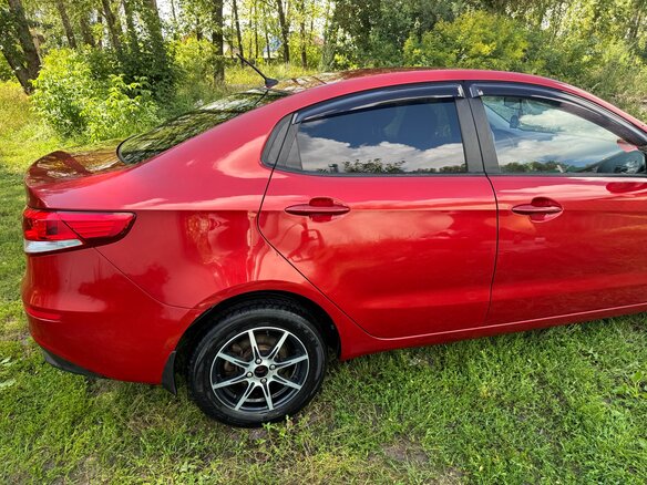 2015 Kia Rio III, красный, 1200000 рублей - вид 1