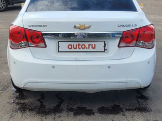 2010 Chevrolet Cruze I, белый, 750000 рублей, вид 5