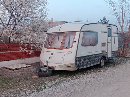 1995 ACE Caravans Award Brightstar, белый, 260000 рублей, вид 2