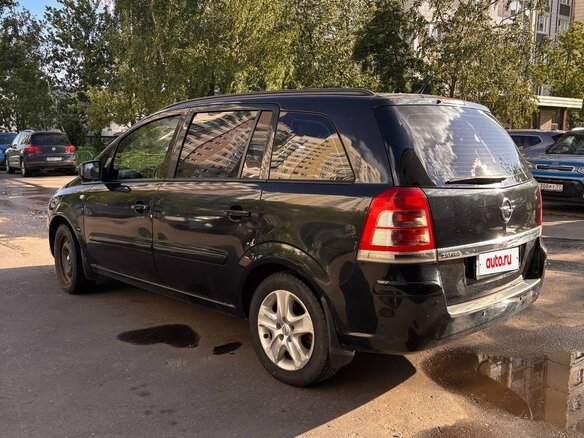 2012 Opel Zafira B Рестайлинг, чёрный, 729000 рублей - вид 4