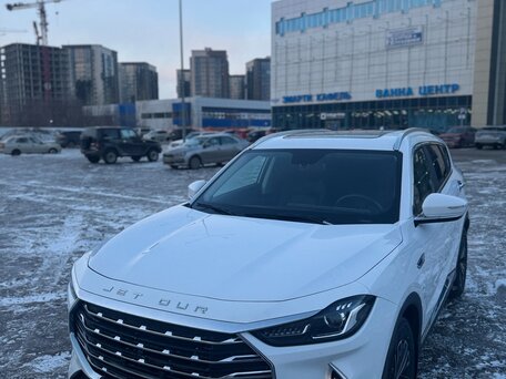 2023 Jetour X70+ I, белый, 1500000 рублей, вид 1