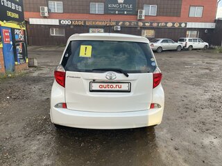 2011 Toyota Ractis II, белый, 990000 рублей, вид 3