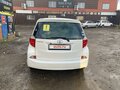 2011 Toyota Ractis II, белый, 990000 рублей - вид 2