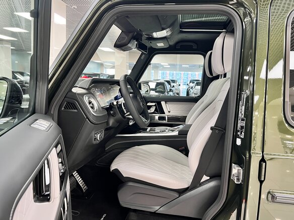 2026 Mercedes-Benz G-Класс 450 d III (W465) Рестайлинг, зелёный, 26499000 рублей - вид 13