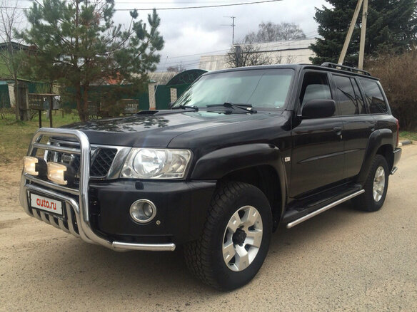 2005 Nissan Patrol V (Y61) Рестайлинг, чёрный - вид 2
