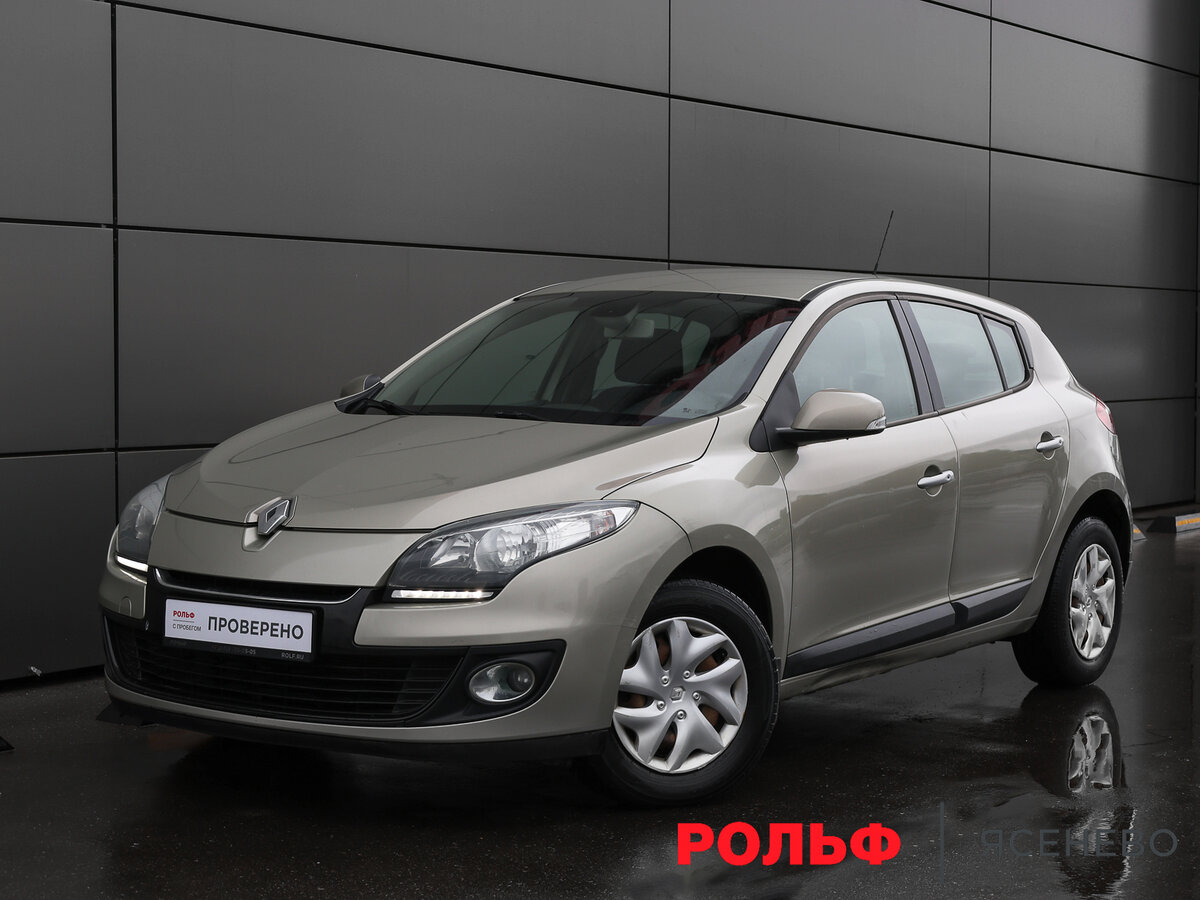Открыть фотографии: Renault Megane III Рестайлинг