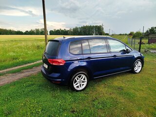 2019 Volkswagen Touran II, синий, 1850000 рублей, вид 2