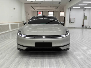 2026 Changan Qiyuan A06 28.39 kWh, серебристый, 2696864 рублей, вид 2