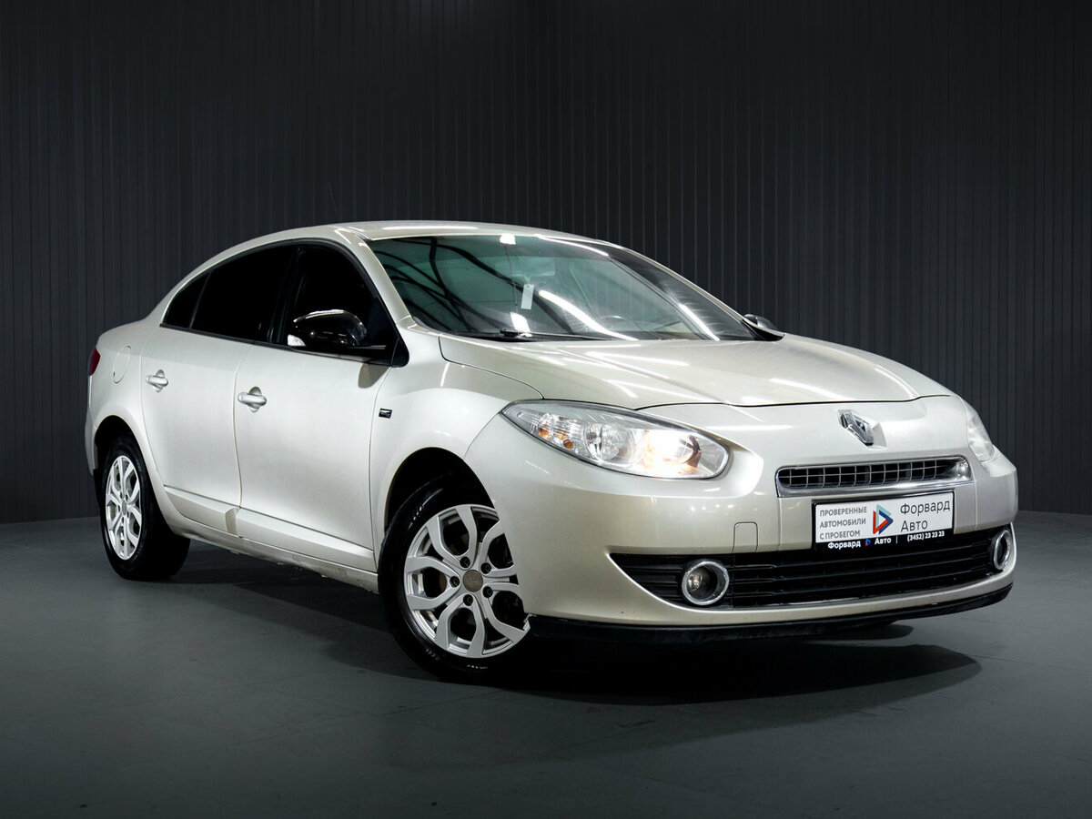 Открыть фотографии: Renault Fluence I