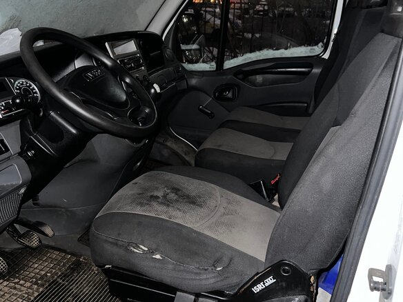 2011 Iveco Daily, белый, 999999 рублей - вид 7