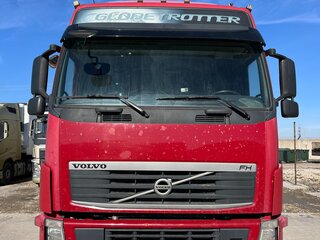 2014 Volvo FH, красный, 6550000 рублей, вид 2