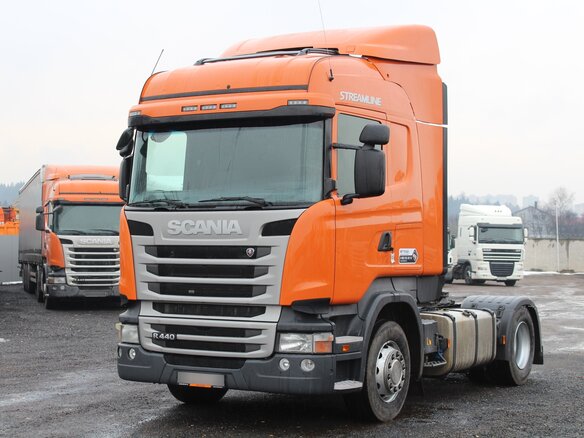 2017 Scania R-Series, оранжевый - вид 2