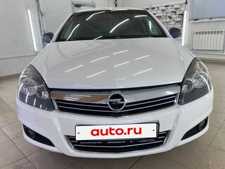 2011 Opel Astra H Рестайлинг, белый, 717000 рублей, вид 1