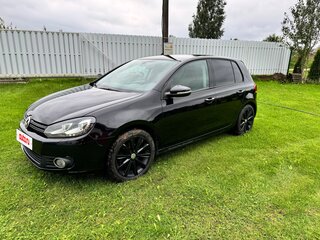 2012 Volkswagen Golf VI, чёрный, 700000 рублей, вид 2