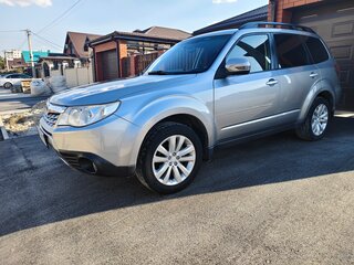 2010 Subaru Forester III Рестайлинг, серебристый, 1295000 рублей, вид 2