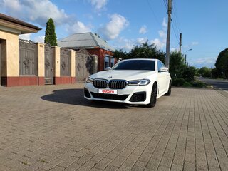 2021 BMW 5 серии 523d VII (G30/G31/G38) Рестайлинг, белый, 5200000 рублей, вид 3