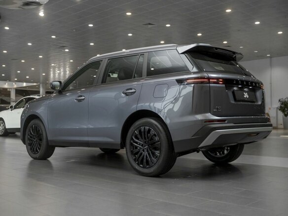 2026 Jaecoo J6, серый, 2549000 рублей - вид 6