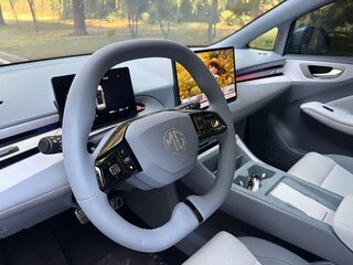 2026 MG 4 EV 42.8 kWh II, зелёный, 1970911 рублей, вид 5