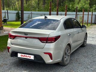 2017 Kia Rio IV, бежевый, 1200000 рублей, вид 3