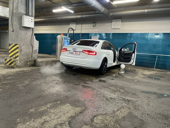 2012 Audi A4 IV (B8) Рестайлинг, белый, 999999 рублей - вид 4
