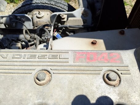 1993 Nissan Atlas, белый, 1000000 рублей, вид 4