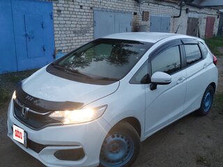 2019 Honda Fit III Рестайлинг, белый, 1180000 рублей, вид 2