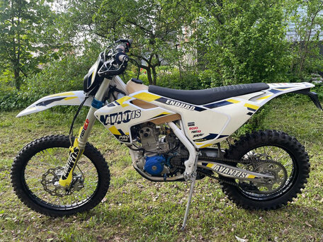 2019 Avantis Enduro 300 Pro/Carb, белый, 230000 рублей, вид 2