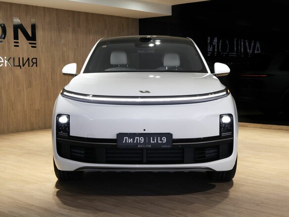 2025 Li Auto (Lixiang) L9 52.3 kWh I Рестайлинг, белый, 11990000 рублей - вид 3