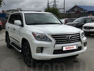 2013 Lexus LX 570 III Рестайлинг, белый, 4800000 рублей, вид 1