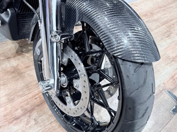 2018 Harley-Davidson Road Glide, пурпурный, 1899000 рублей - вид 34