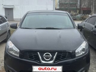 2013 Nissan Qashqai I Рестайлинг, чёрный, 900000 рублей, вид 1