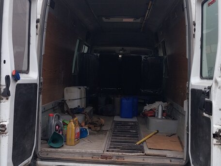 2010 Iveco Daily, белый, 650000 рублей, вид 4