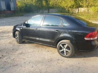 2013 Volkswagen Polo V, чёрный, 550000 рублей, вид 4