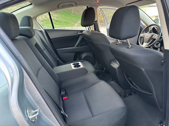 2012 Mazda 3 II (BL) Рестайлинг, серебристый, 1090000 рублей - вид 12