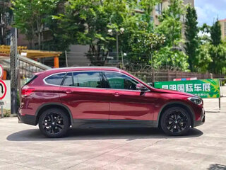 2021 BMW X1 Long 20Li sDrive II (F48) Рестайлинг, красный, 1870000 рублей, вид 4
