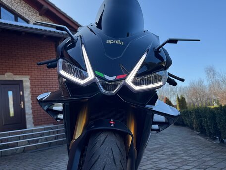 2022 Aprilia RSV4, чёрный, 1500000 рублей, вид 2