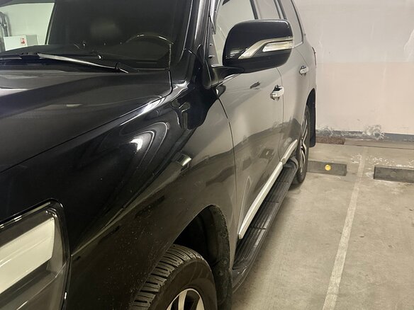 2019 Toyota Land Cruiser 200 Series Рестайлинг 2, чёрный, 7600000 рублей - вид 4