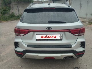 2021 Kia Rio X IV Рестайлинг, жёлтый, 1100000 рублей, вид 5