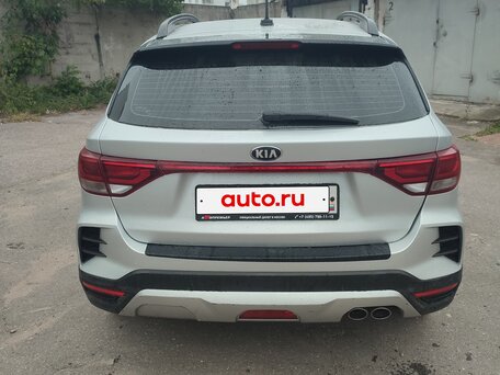 2021 Kia Rio X IV Рестайлинг, жёлтый, 1100000 рублей, вид 5