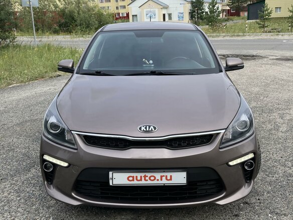 2017 Kia Rio IV, коричневый, 1690000 рублей