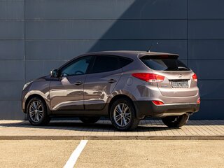 2015 Hyundai ix35 I Рестайлинг, коричневый, 1695000 рублей, вид 4