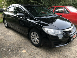 2010 Honda Civic VIII Рестайлинг, чёрный, 700000 рублей, вид 3