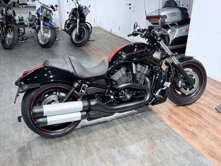 2009 Harley-Davidson V-Rod, чёрный, 1150000 рублей, вид 4